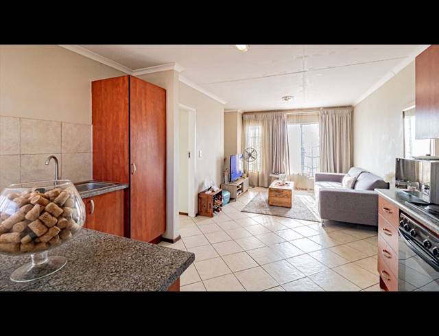 1 BEDROOM APARTMENT FOR SALE IN TERENURE